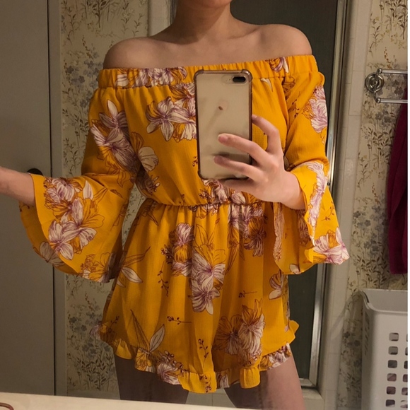 Cute Summer Romper - Picture 6 of 9